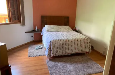 Casa em condomínio fechado com 3 quartos à venda na rua minneápolis, 390, são fernando residência, barueri, 260 m2 por r$ 1.350.000