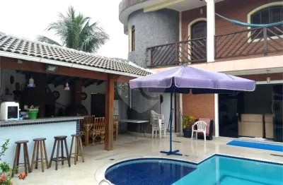 Casa em condomínio fechado com 4 quartos à venda na rua adília carneiro, 20, balneario praia do perequê, guarujá, 389 m2 por r$ 1.500.000