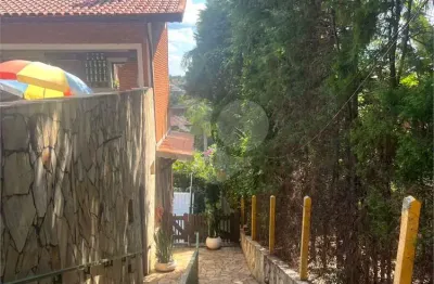 Casa em condomínio fechado com 6 quartos à venda na rua dos ipês, 56, chácara flora, valinhos, 939 m2 por r$ 2.450.000
