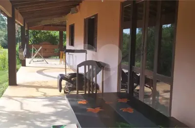 Chácara / sítio com 2 quartos para alugar na estrada fujitaro nagao, 18, cocuera, mogi das cruzes, 360 m2 por r$ 8.400
