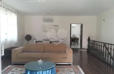 Casa com 4 quartos à venda na rua oswaldo cruz, 379, boqueirão, santos, 214 m2 por r$ 1.170.000