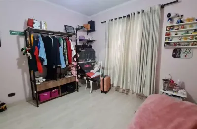 Casa com 4 quartos à venda na rua guaiaó, 37, aparecida, santos, 187 m2 por r$ 2.900.000