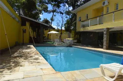Casa com 7 quartos à venda na rua antônio splendore, 120, interlagos, são paulo, 550 m2 por r$ 2.200.000
