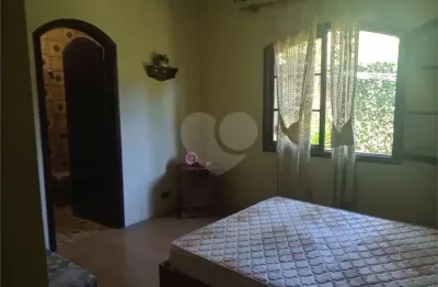 Casa em condomínio fechado com 4 quartos à venda na rua rio sapucaia do sul, 1, chácara jaraguá, são paulo, 742 m2 por r$ 3.000.000
