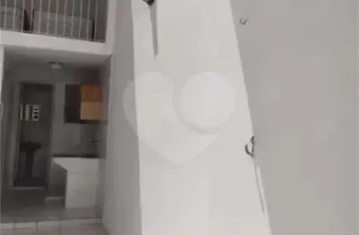Casa com 3 quartos à venda na rua marquês de aracati, 47, vila gomes cardim, são paulo, 145 m2 por r$ 837.400
