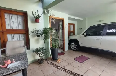 Casa com 4 quartos para alugar na Rua Ingles de Sousa, 55, Jardim da Glória, São Paulo, 200 m2 por R$ 15.000