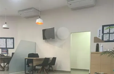 Prédio para alugar na rua voluntário delmiro sampaio, 50, santo amaro, são paulo, 310 m2 por r$ 24.000