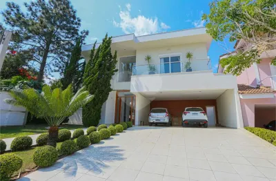 Casa em condomínio fechado com 4 quartos para alugar na alameda dourada, 107, residencial morada dos lagos, barueri, 483 m2 por r$ 16.000