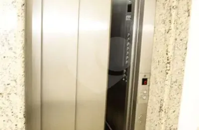 Prédio para alugar na rua são serapião, 232, vila ré, são paulo, 1400 m2 por r$ 140.000