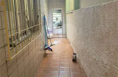Casa com 3 quartos à venda na rua maria eugênia vasconcelos lima, 278, vila alzira, são paulo, 150 m2 por r$ 830.000
