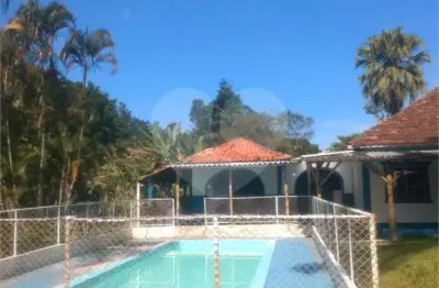 Chácara / sítio com 4 quartos à venda na estrada do takaoka, 127, cocuera, mogi das cruzes, 5000 m2 por r$ 2.500.000