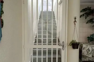 Casa com 4 quartos à venda na rua eduardo de castro júnior, 295, alto ipiranga, mogi das cruzes, 191 m2 por r$ 1.300.000