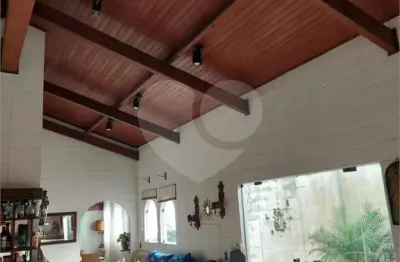 Casa com 3 quartos à venda na rua jandiro joaquim pereira, 362, jardim leonor, são paulo, 361 m2 por r$ 1.300.000