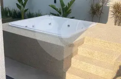 Casa em condomínio fechado com 3 quartos à venda na avenida presidente castelo branco, 30003, cézar de souza, mogi das cruzes, 240 m2 por r$ 1.650.000