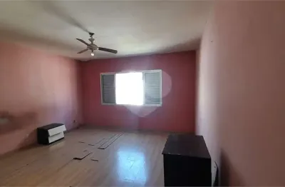 Casa com 2 quartos à venda na rua tanabi, 301, água branca, são paulo, 100 m2 por r$ 680.000