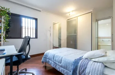Casa com 4 quartos à venda na rua gil fernandes, 357, bosque da saúde, são paulo, 300 m2 por r$ 1.820.000