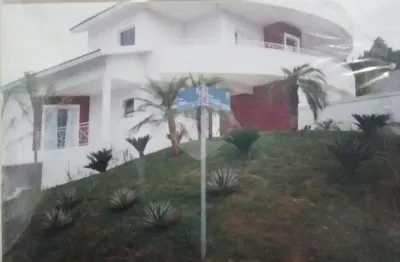 Casa em condomínio fechado com 3 quartos à venda na estrada do itapeti, 100, parque residencial itapeti, mogi das cruzes, 505 m2 por r$ 1.950.000