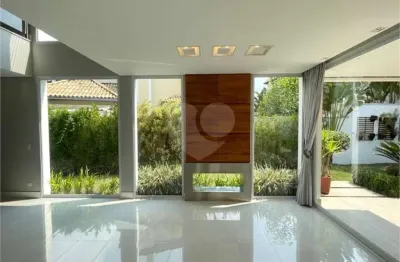 Casa em condomínio fechado com 4 quartos à venda na avenida dos lagos, 1555, residencial morada dos lagos, barueri, 555 m2 por r$ 4.900.000