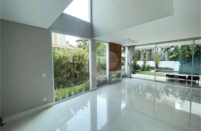 Casa em condomínio fechado com 4 quartos à venda na avenida dos lagos, 1555, residencial morada dos lagos, barueri, 555 m2 por r$ 4.900.000