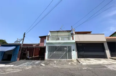 Casa com 3 quartos à venda na rua dionísio bellante, 259, jardim santa fé (zona oeste), são paulo, 200 m2 por r$ 580.000