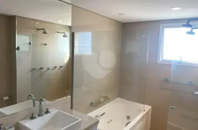 Apartamento com 3 quartos para alugar na rua josé de oliveira coelho, 685, vila andrade, são paulo, 223 m2 por r$ 12.500