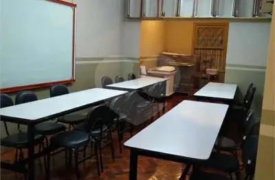 Casa à venda na rua mariano procópio, 245, vila monumento, são paulo, 280 m2 por r$ 3.000.000