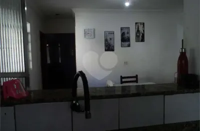 Casa com 3 quartos à venda na rua elza fagundes moraes, 399, jardim roberto, osasco, 242 m2 por r$ 700.000