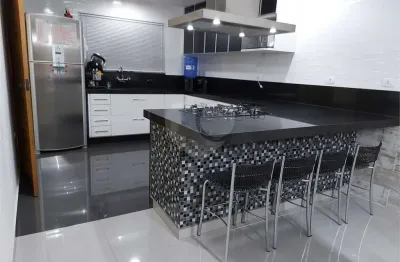 Casa com 4 quartos à venda na rua marapitanas, 1, vila laís, são paulo, 247 m2 por r$ 989.400