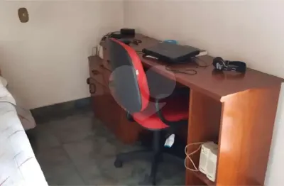 Casa com 3 quartos à venda na rua humberto casari, 90, remédios, osasco, 254 m2 por r$ 1.000.000