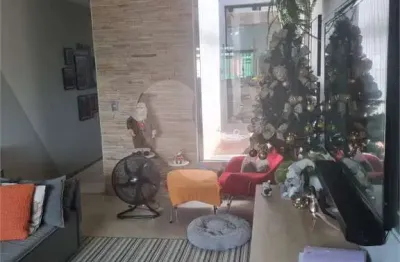 Casa com 3 quartos à venda na rua neá, 690, vila ré, são paulo, 300 m2 por r$ 1.590.000