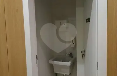 Sala comercial à venda na rua barão do triunfo, 427, brooklin paulista, são paulo, 45 m2 por r$ 480.000
