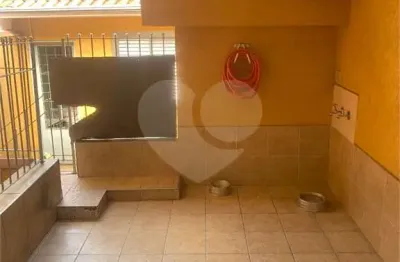 Casa com 2 quartos à venda na travessa andré gelly, 29, vila regente feijó, são paulo, 66 m2 por r$ 630.000