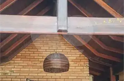 Casa com 2 quartos à venda na rua luanda, 22, parque monte alegre, taboão da serra, 109 m2 por r$ 680.000