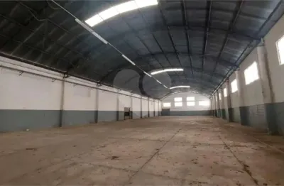 Barracão / galpão / depósito para alugar na estrada da figueira, 251, rio abaixo, itaquaquecetuba, 5499 m2 por r$ 195.000