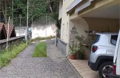 Casa em condomínio fechado com 3 quartos à venda na rua bahia, 540, arujázinho i, ii e iii, arujá, 500 m2 por r$ 2.660.000