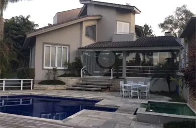 Casa em condomínio fechado com 4 quartos à venda na estrada dos índios, 2260, caputera, arujá, 1000 m2 por r$ 4.900.000