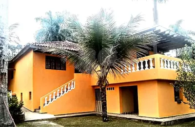 Chácara / sítio com 1 quarto à venda na rua da pedra, 13, chácaras vista alegre, arujá, 231 m2 por r$ 1.100.000