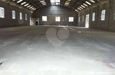 Barracão / galpão / depósito para alugar na estrada pedro da cunha albuquerque lopes, 200, perobal, itaquaquecetuba, 8400 m2 por r$ 195.000