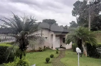Casa em condomínio fechado com 4 quartos à venda na estrada da balsa, 230, tarumã, santana de parnaíba, 320 m2 por r$ 1.696.000