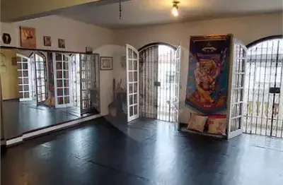 Casa com 4 quartos à venda na Rua Osvaldo Cruz, 1, Santa Paula, São Caetano do Sul, 275 m2 por R$ 1.780.000