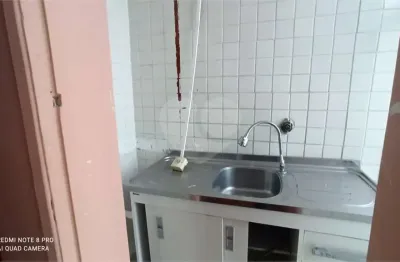 Casa comercial para alugar na rua josé bonifácio, 24, sé, são paulo, 81 m2 por r$ 8.000