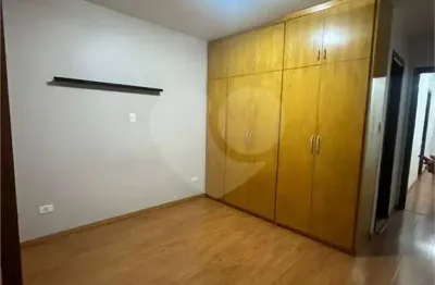 Casa com 3 quartos à venda na rua francisco carvalho henriques, 36, lar são paulo, são paulo, 180 m2 por r$ 860.000