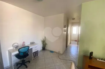 Apartamento com 3 quartos à venda na rua lopes de oliveira, 112, barra funda, são paulo, 70 m2 por r$ 650.000