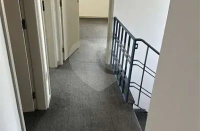 Casa com 4 quartos para alugar na rua nundiaú, 108, santo amaro, são paulo, 340 m2 por r$ 14.900