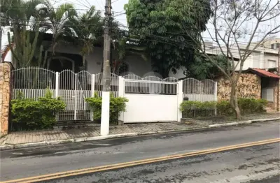 Casa com 4 quartos para alugar na rua ângelo dusi, 388, centro, são bernardo do campo, 608 m2 por r$ 11.247