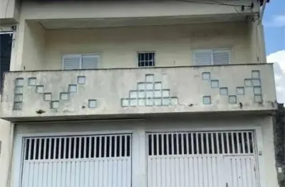Casa com 3 quartos à venda na Rua Natal, 90, Centro, Diadema, 191 m2 por R$ 785.000
