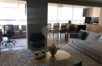 Apartamento com 3 quartos à venda na rua arariba, 268, vila regente feijó, são paulo, 165 m2 por r$ 2.500.000