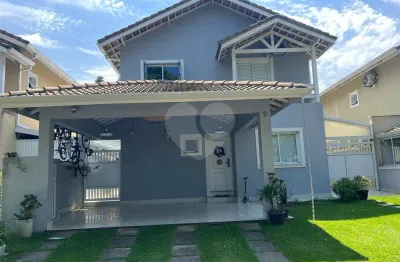 Casa em condomínio fechado com 4 quartos à venda na rua das camélias, 398, chácara vale do rio cotia, carapicuíba, 164 m2 por r$ 1.350.000