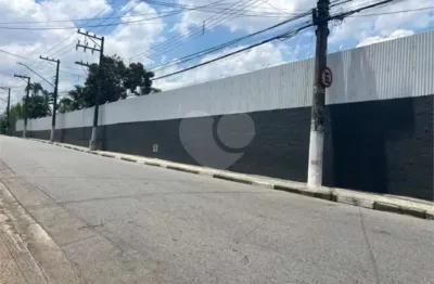 Barracão / Galpão / Depósito para alugar na Rua Antônio Marino, 16, Centro, Diadema, 1670 m2 por R$ 35.000