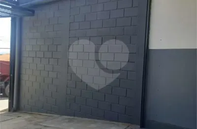 Barracão / galpão / depósito à venda na estrada da gabiroba, 137, jardim santo estêvão, carapicuíba, 225 m2 por r$ 1.450.000